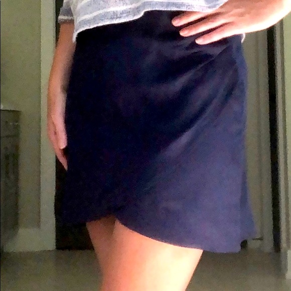Mini skirt - Picture 2 of 10